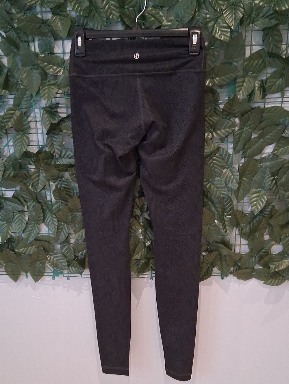 lululemon athletica Women's Black Textured High-Rise Leggings